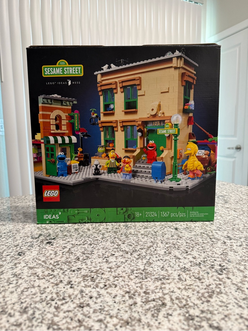 123 Sesame Street Lego Ideas #21324 / RETIRED